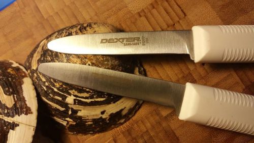 Two (2) dexter russell clam/shellfish  knives. nsf rated. sanisafe. model s127 for sale
