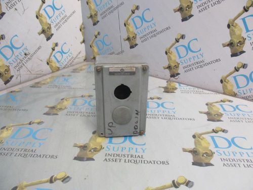 ALLEN BRADLEY 800T-2TZ SER. M PUSHBUTTON ENCLOSURE