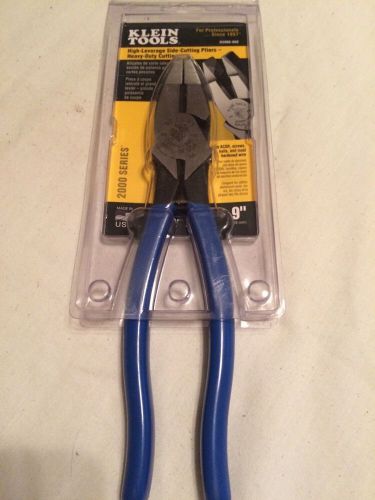 Klein Tools D2000-9NE 9&#034; High-Leverage Side-Cutting Pliers - Heavy-Duty