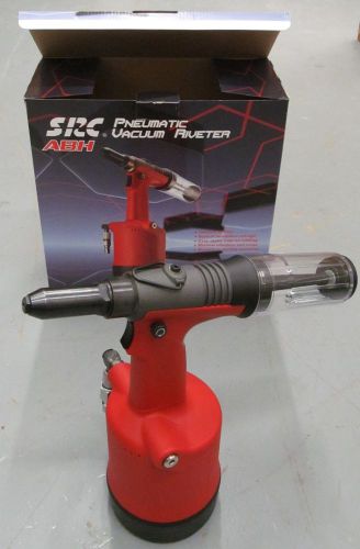 Pneumatic Blind Rivet Tool w/ 19mm Stroke for Pulling up to 1/4&#034; Hemlok Rivets