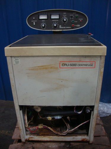 DAMON IEC CRU-5000 REFRIGERATED CENTRIFUGE