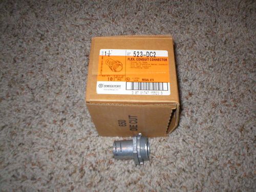 NEW, BOX OF 10, BRIDGEPORT 523-DC2 FLEX. CONDUIT CONNECTOR 1 1/4&#034;