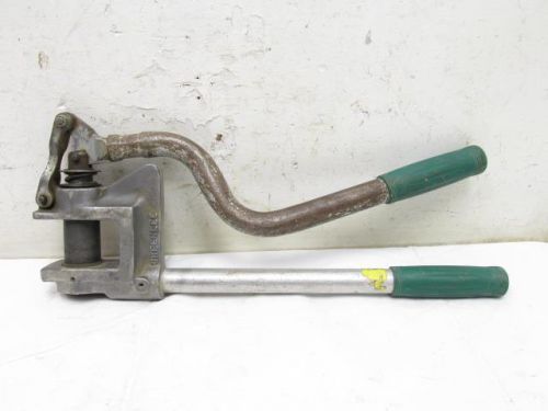 Good Greenlee Model 710 1-11/32&#034; Manual Metal Stud Knockout Punch 1&#034; Conduit