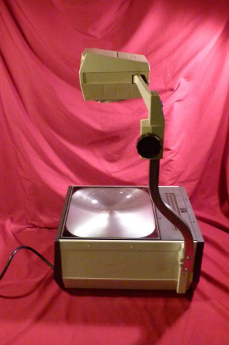 3M SERIES 213AJLS OVERHEAD PROJECTOR W ONE 360 WATT BULB