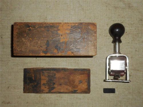 Vintage 1905 No. 49 Bates Machine Co. Ink Hand Mechanical Number Stamp, Wood Box