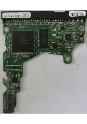 MAXTOR 6E040L0 CODE NAR61590 K.M.C.A PCB 301548100