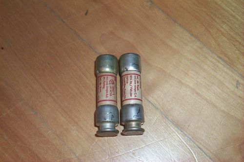 Lot of 2 Fuse 30A 250 Volt Gould