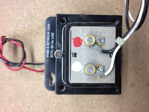 1039 Pass and Seymour 75VA 277V-24V Transformer