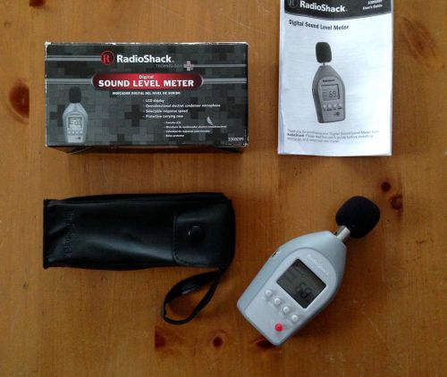 Radio shack digital sound level meter w/ lcd display &amp; case  3300099 free ship! for sale