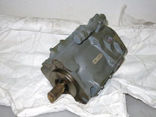 VICKERS PVQ45-B2RB26-SS2F HYDRAULIC AXIAL PISTON PUMP, 2700 PSI