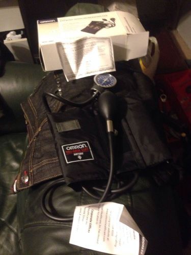 aneroid sphygmomanometer