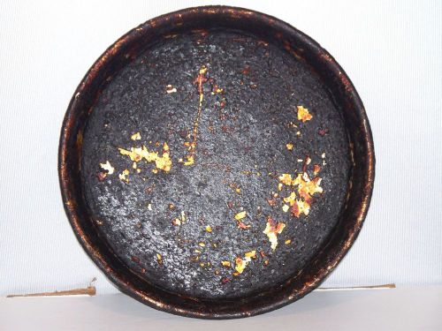 9&#034; Seasoned Pizza Pan  1&#034; Deep