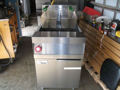 DEAN 100 LB FRYER (USED 60 DAYS)