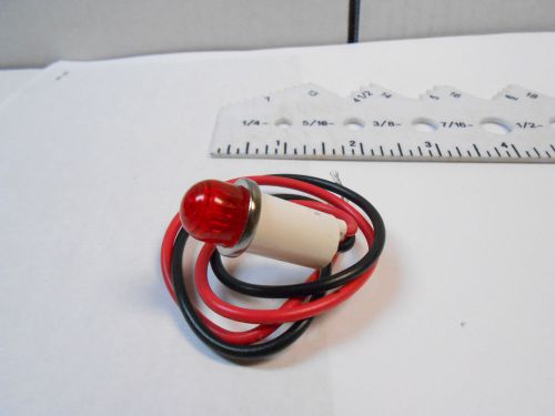 1050H45 RED LAMP 250V 1/2WATT 100KILLOHMS LENTH 1.43 DIA .625 HOLE .50 NOS