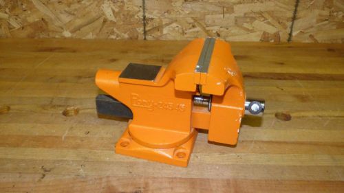 Pony 4-1/2&#034; Bench Top Vise - Model 24545