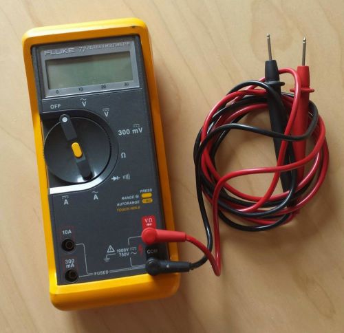 Fluke 77 Series II Multimeter with Leads and Cover - Working condition