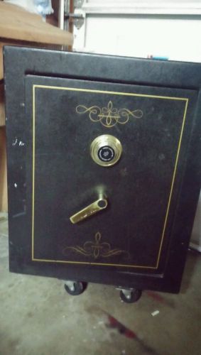 Sargent &amp; Greenleaf combination safe