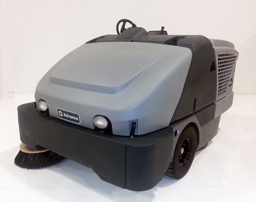 Advance Exterra Diesel Rider Sweeper s/n  100044849