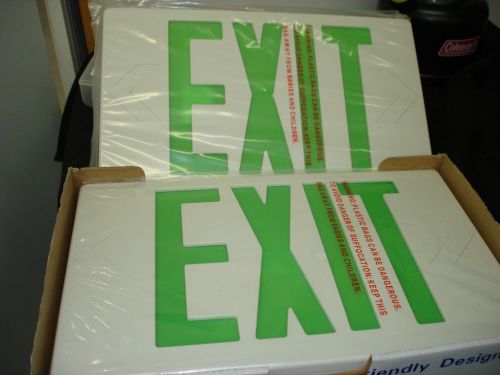 MULE MXBGU Green LED 120/277 Volt 4W 12x9x1.7&#034; Polycarbonate White Exit Sign 1Ab