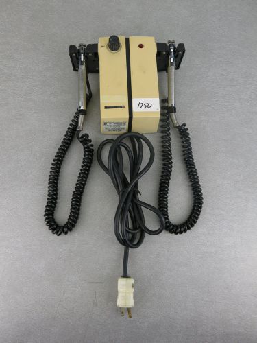 Welch Allyn 74710 Otoscope Ophthalmoscope Transformer Wall Mount