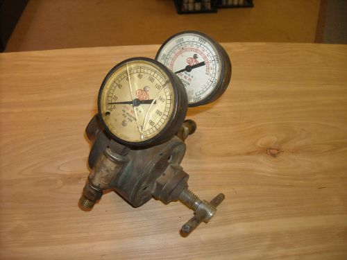 Airco High Pressure Regulator and Gage     DJ695