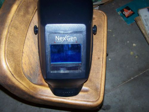 Jackson wh10 welding helmet hsl-100 with a nexgen eqc auto dark lens for sale