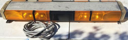 Whelen amber 48&#034; strobe light bar clean #1