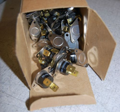 Elmwood 3455R82-368 F190 Sensor Switch (Lot of 48) §