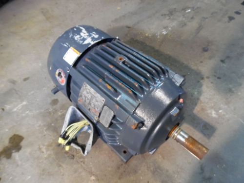 US 20HP ENERGY MOTOR MOD: R876A FR: 256T 3PH 3530/2895 RPM  USED