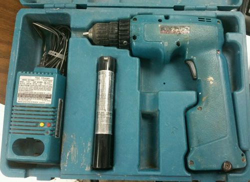 Makita 6011D 3/8&#034;  Cordless Drill/Driver w/case