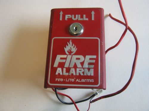 Vintage Fire Alarm Pull Station Box Red Metal Non Coded Untested.
