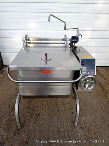 GROEN BPM-30G GAS BRAISING PAN TILTING SKILLET  30 GALLONS BPM30G