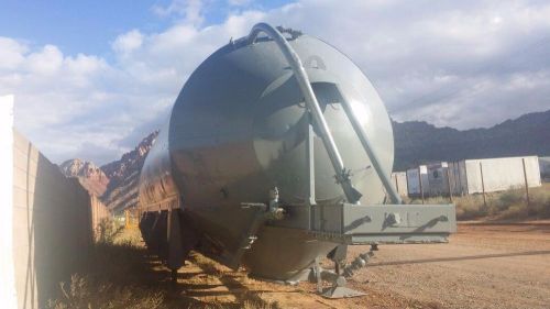 Fruehauf 4100 c/ft portable concrete 150 c/y guppy silo w stands (stock #1844) for sale