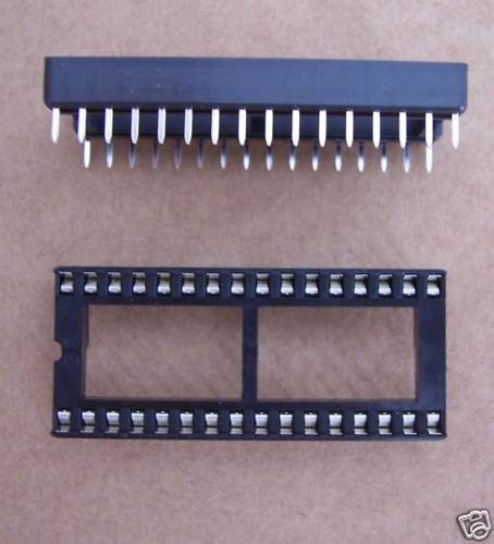 CN9: IC SOCKETS 0.6&#034; DIP32  (20 PCS)