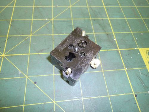 CUTLER HAMMER 10250T51 CONTACT BLOCK (QTY 1) #J55267