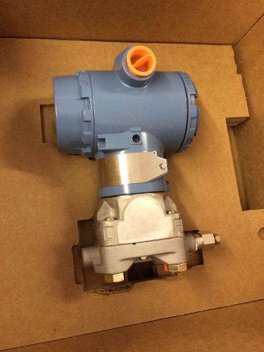 Rosemount Pressure Transmitter 0-300Psi 3051Cg4A22A1Ab4E5M5 New Model 3051