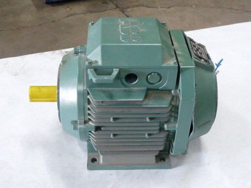 ABB Aluminum Motor 112M Fr 5.5HP 16/8A 1750RPM 3PH 230/400V ! NEW !