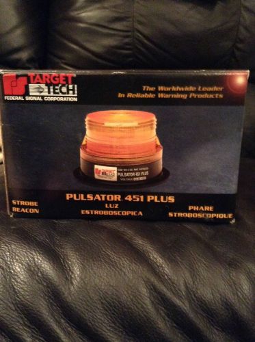 Federal Signal Target Tech Pulsator 451 Plus Heavy-Duty Amber Strobe Light