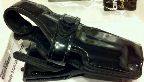 Safariland Hand Gun Holster S&amp;W 4046 4&#034; Lined Hi Gloss RH See More Holsters