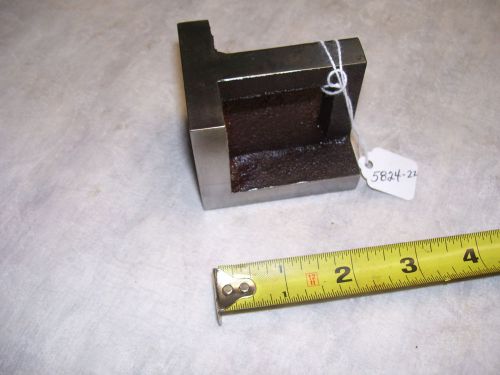 Machinist Knee, Measures 2&#034; x 2-9/32&#034; x  2-19/32&#034;  Cast Iron Knee / Fixture