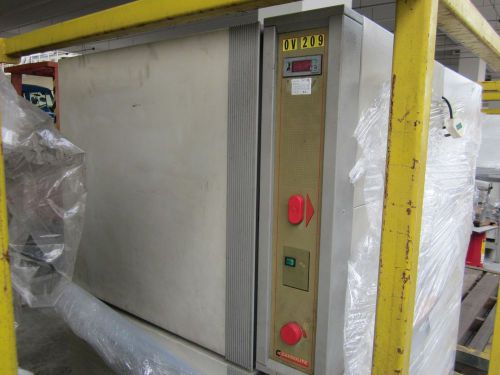 Carbolite Lab Drying / Curing Oven, model PF120,  300 deg C