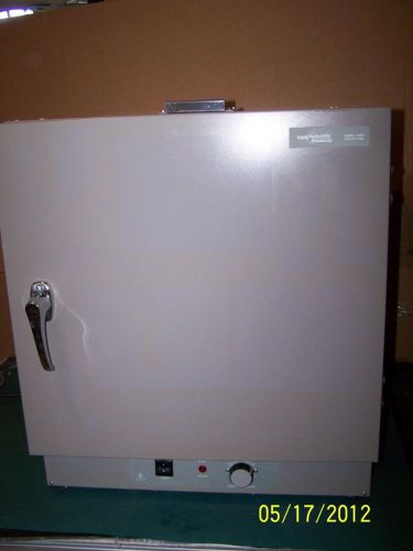 VWR Scientific 1305U Gravity Convection Utility Oven