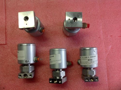 Lot of 5 Swagelok 6LV-DA4988-C Diaphragm Valve Pneumatic Actuated Stainless