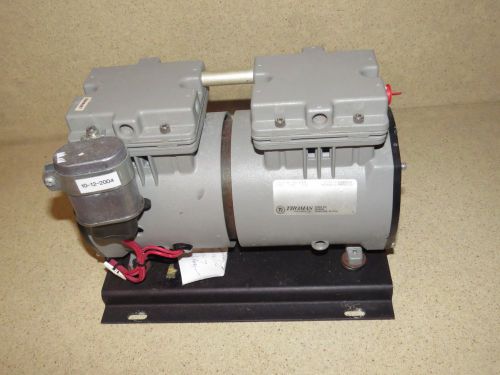 ^^  THOMAS 2607VE22C  VACUUM PUMP /  COMPRESSOR  (pu5)