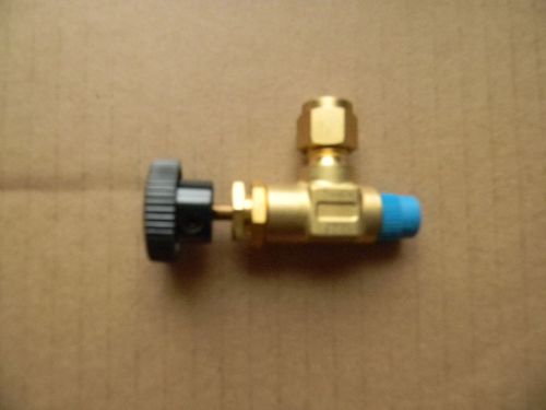 Swagelok b-2/4jna1 screwed-bonnet needle valve, 1/8 in. mnpt x 1/4 in. for sale