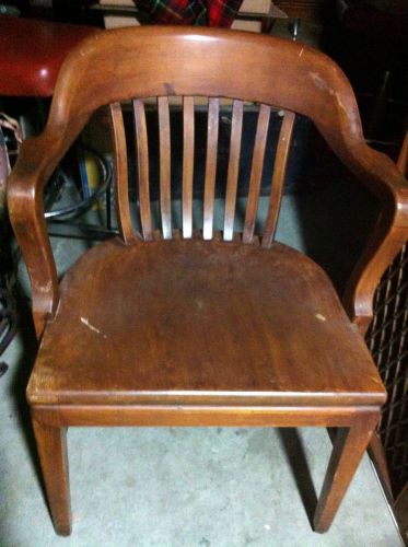 1947 W.H. GUNLOCKE CO. WALNUT ARM CHAIR Vintage