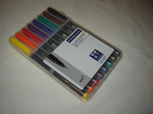 Staedtler  Lumocolor Universal  Permanent Marker Fine Point 8 Colors Marker Set