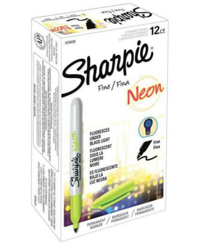 12 Sharpie Neon Permanent Markers Fine Point Neon Green Dozen