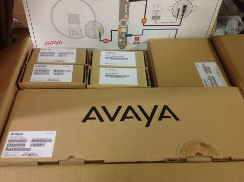 AVAYA LIFESIZE 1040 VIDEOCONFERENCING 450-00169-901 W/ CAMERA 200, MICPOD 1000