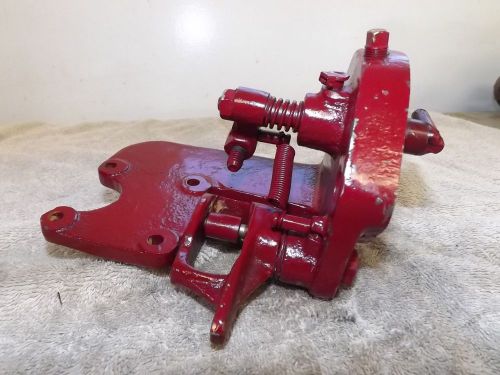 303K89 NEW HOLLAND WEBSTER MAGNETO IGNITER BRACKET Gas Engine